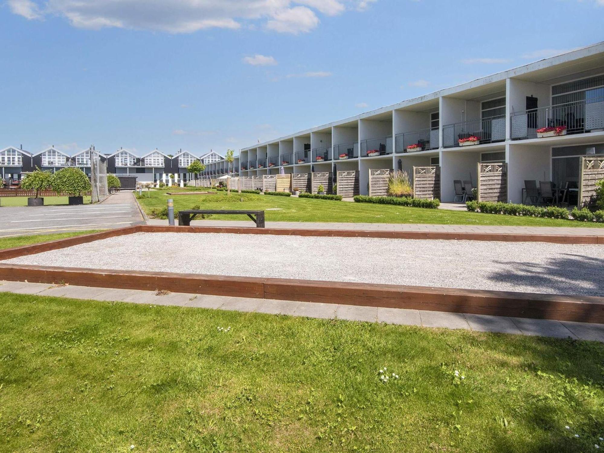 4 Person Holiday Home On A Holiday Park In Glesborg Eksteriør bilde